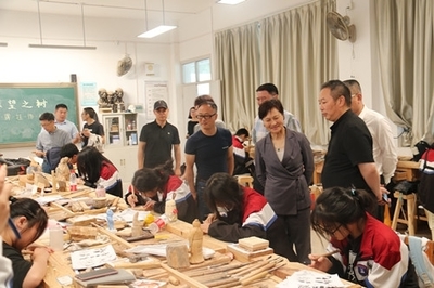 温州教育网:乐清职专:让黄杨木雕成为温州的城市文化名片